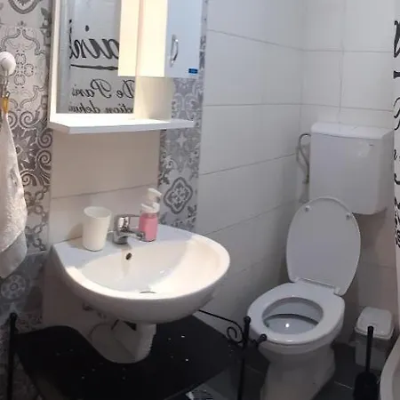 Away From With Private Parking Διαμέρισμα