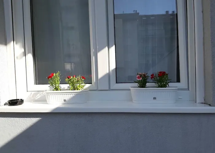 Away From With Private Parking Daire *